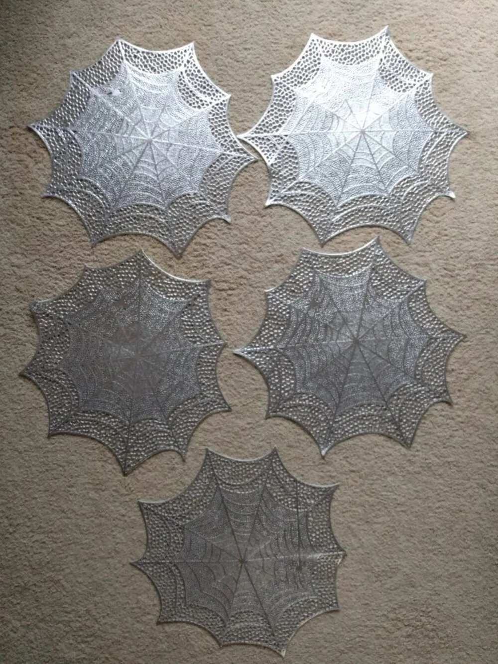 Set of 5 Halloween SILVER Vinyl Spiderweb Placemats 18